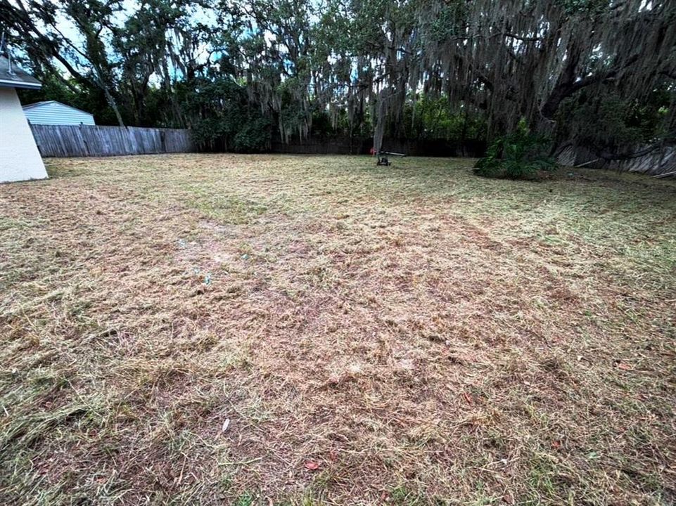 For Sale: $289,900 (3 beds, 2 baths, 1220 Square Feet)