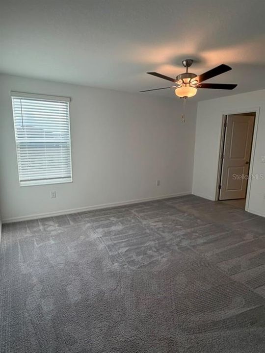 En Renta: $2,499 (4 camas, 2 baños, 1870 Pies cuadrados)
