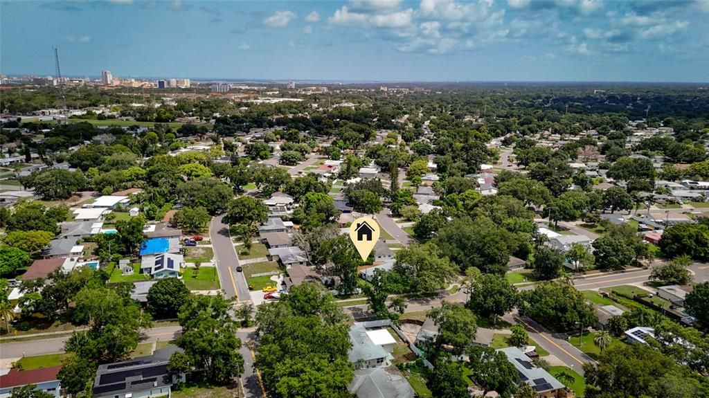 Activo con contrato: $359,000 (3 camas, 2 baños, 1416 Pies cuadrados)