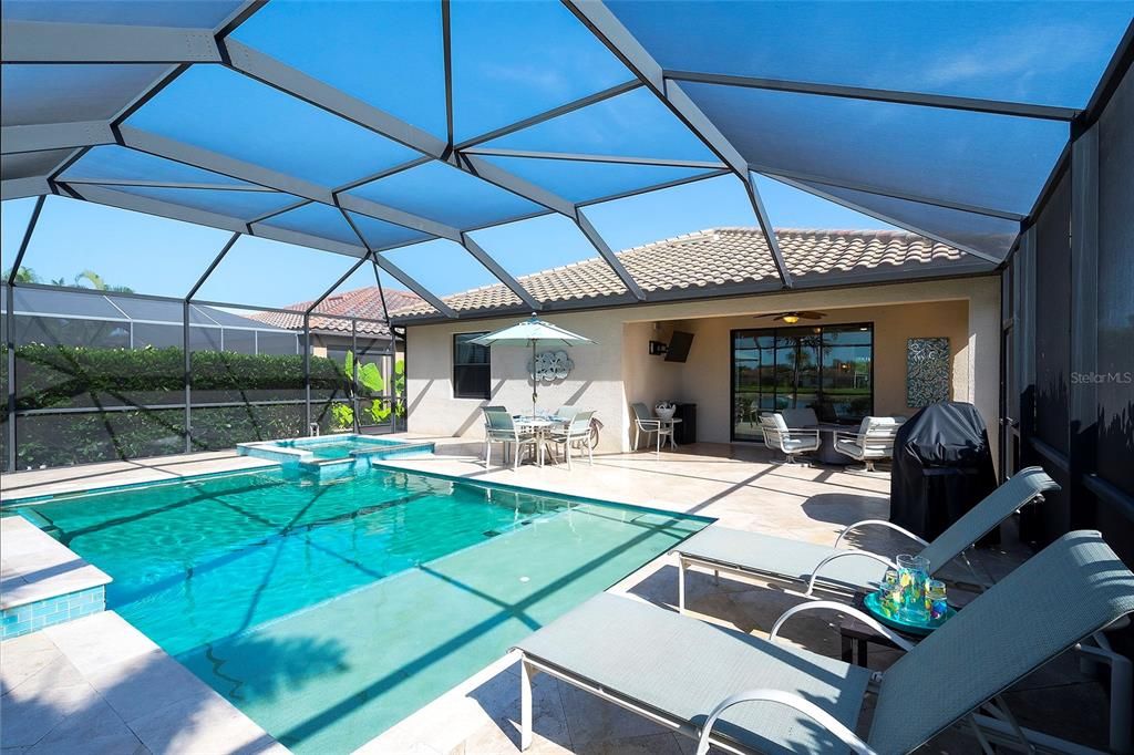 En Venta: $759,000 (4 camas, 3 baños, 2006 Pies cuadrados)