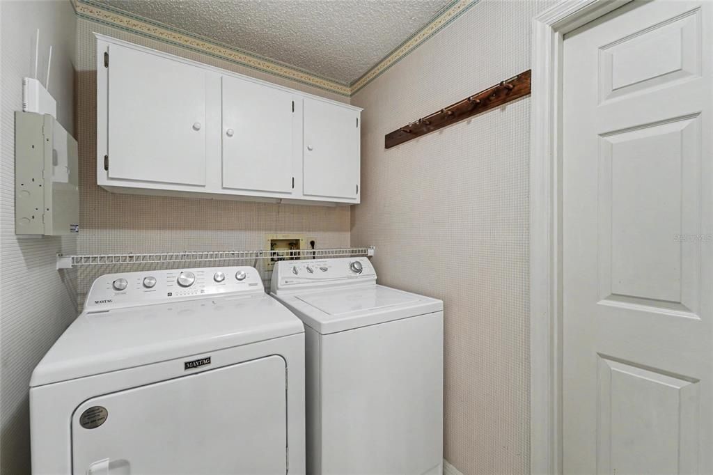 На продажу: $549,000 (3 спален, 2 ванн, 1869 Квадратных фут)