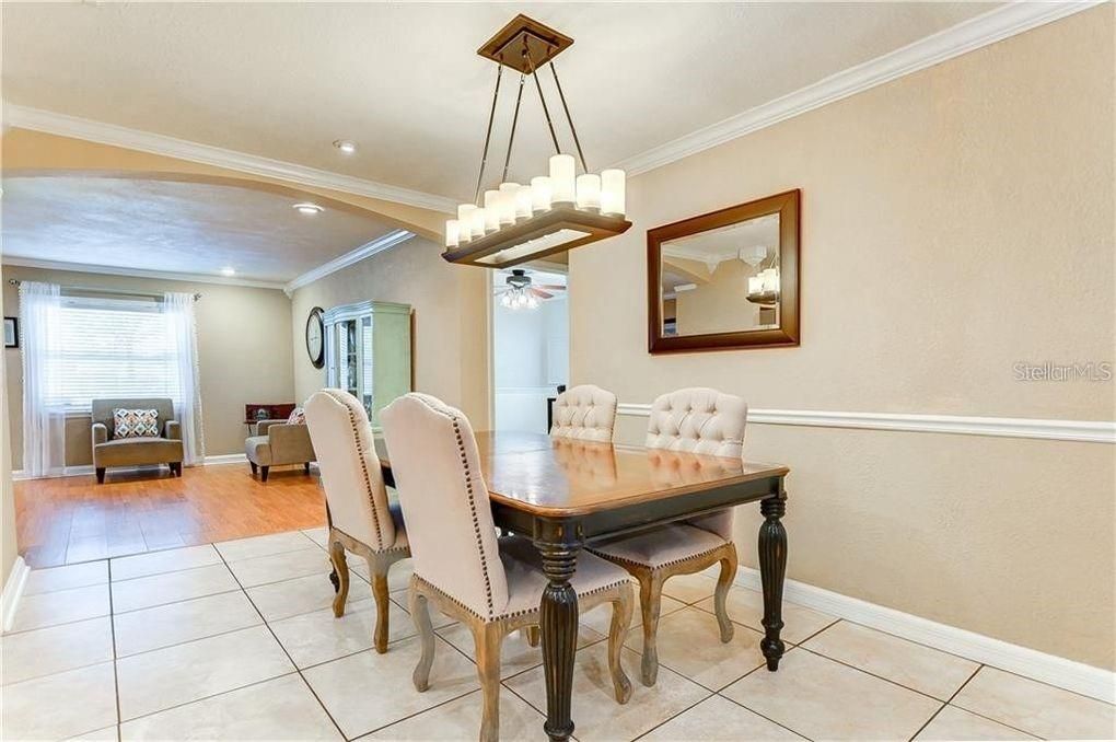 В аренду: $3,800 (4 спален, 2 ванн, 2008 Квадратных фут)
