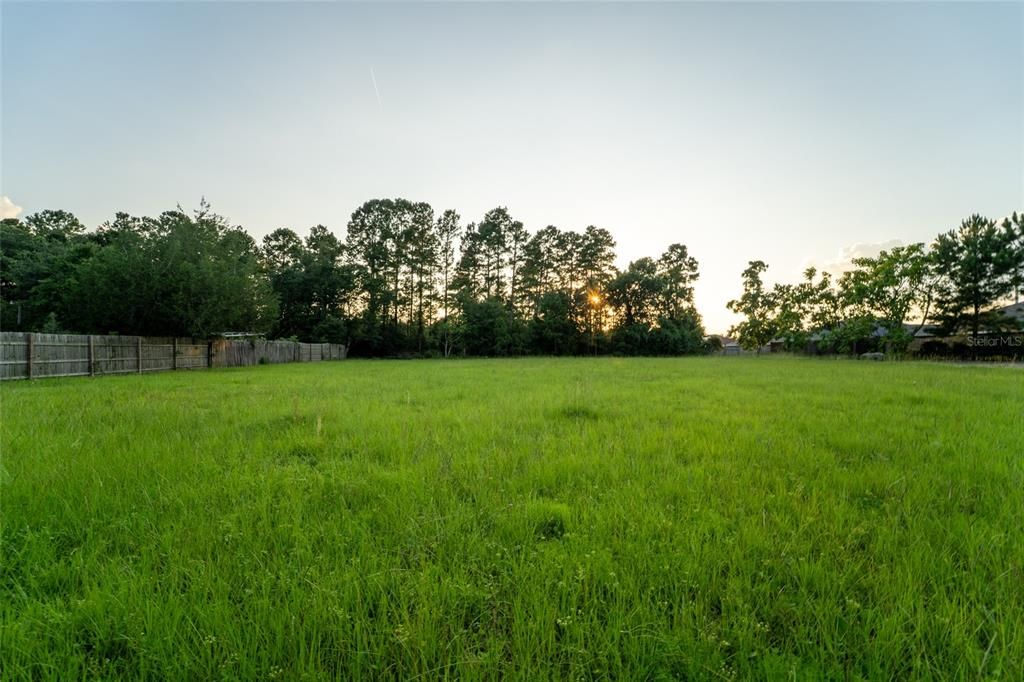 For Sale: $285,000 (4 beds, 2 baths, 1600 Square Feet)