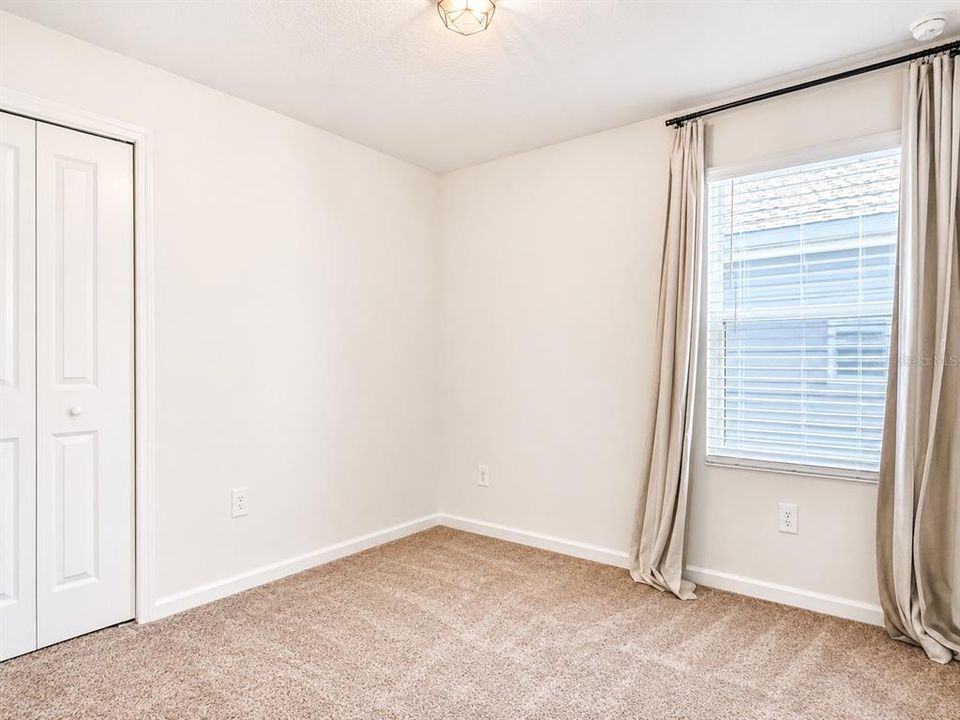 En Venta: $434,900 (4 camas, 2 baños, 1933 Pies cuadrados)