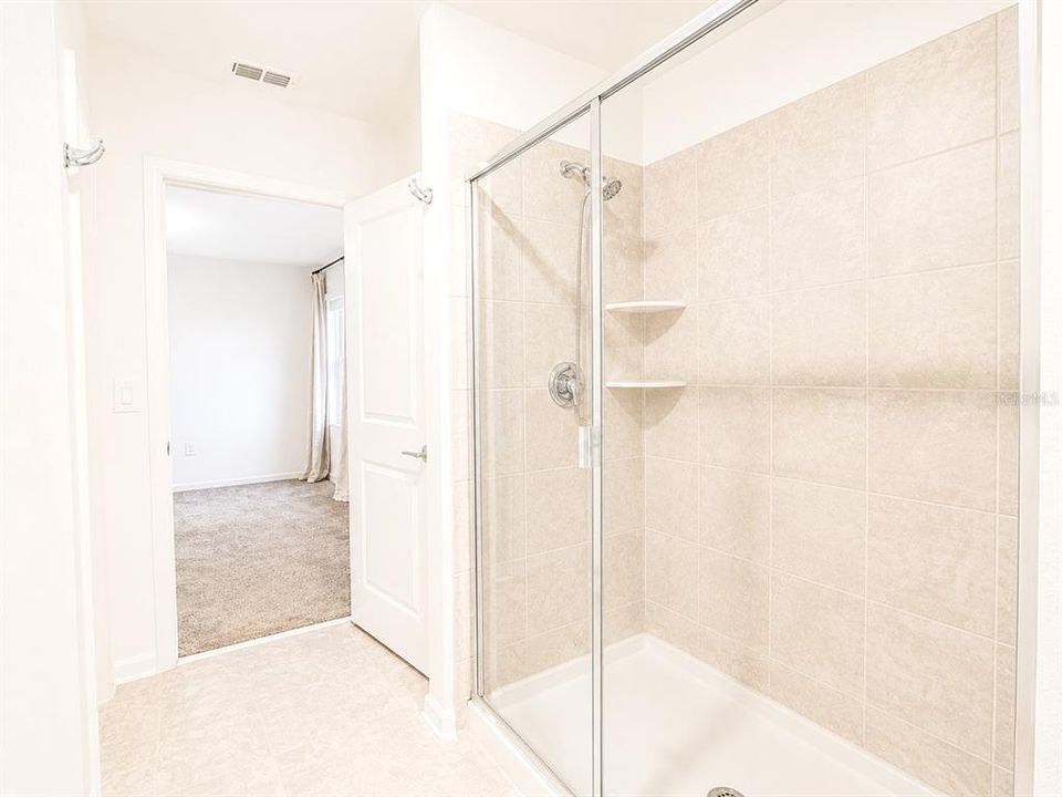 En Venta: $434,900 (4 camas, 2 baños, 1933 Pies cuadrados)