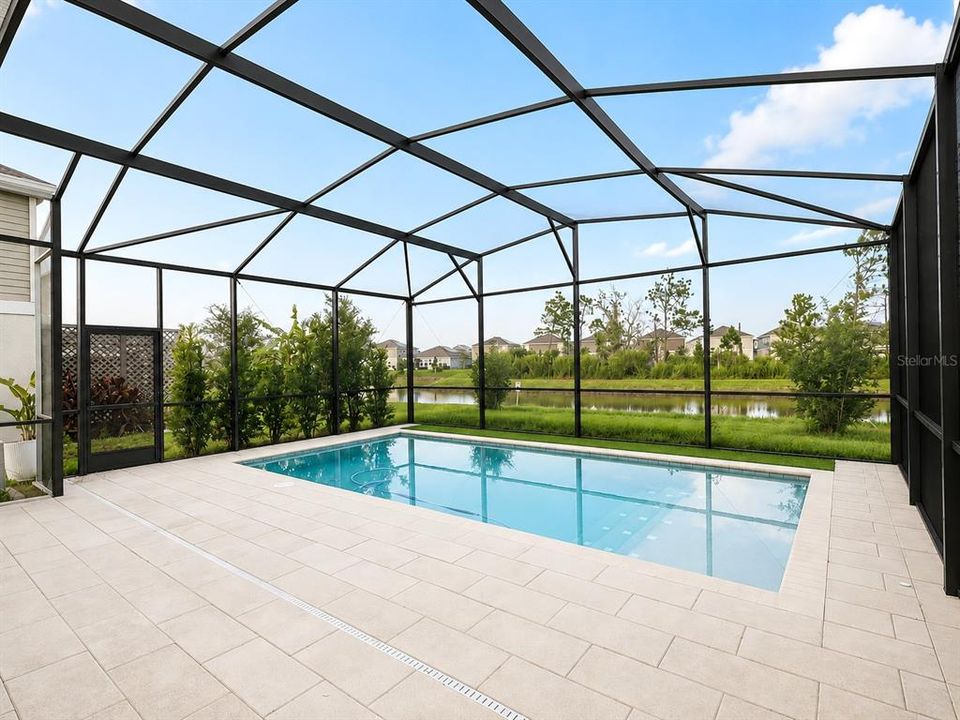En Venta: $434,900 (4 camas, 2 baños, 1933 Pies cuadrados)