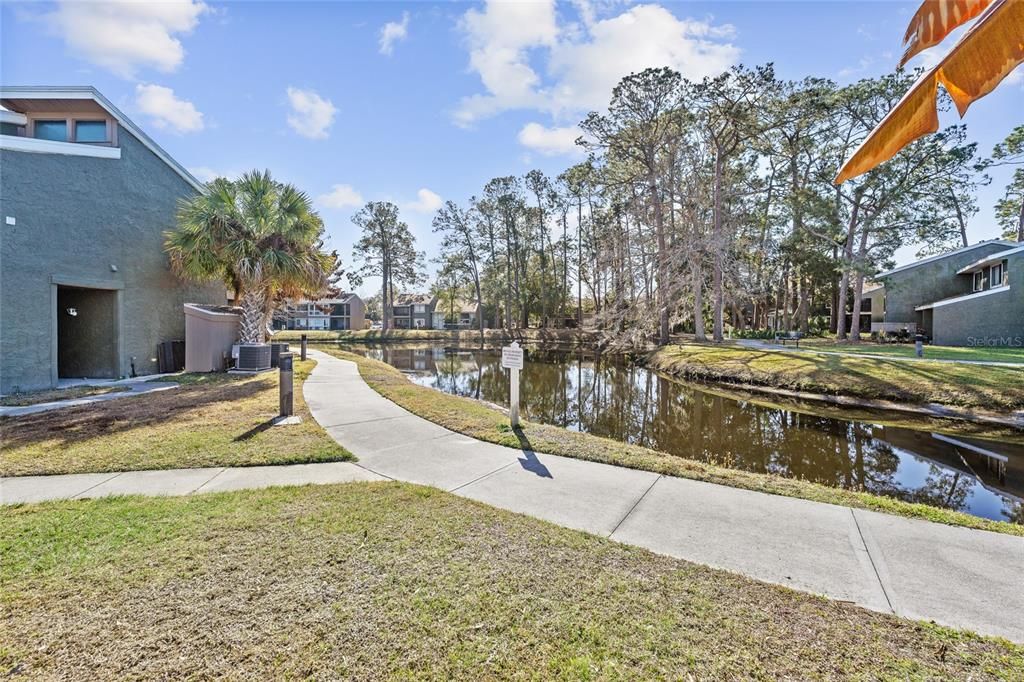 For Sale: $128,500 (1 beds, 1 baths, 591 Square Feet)