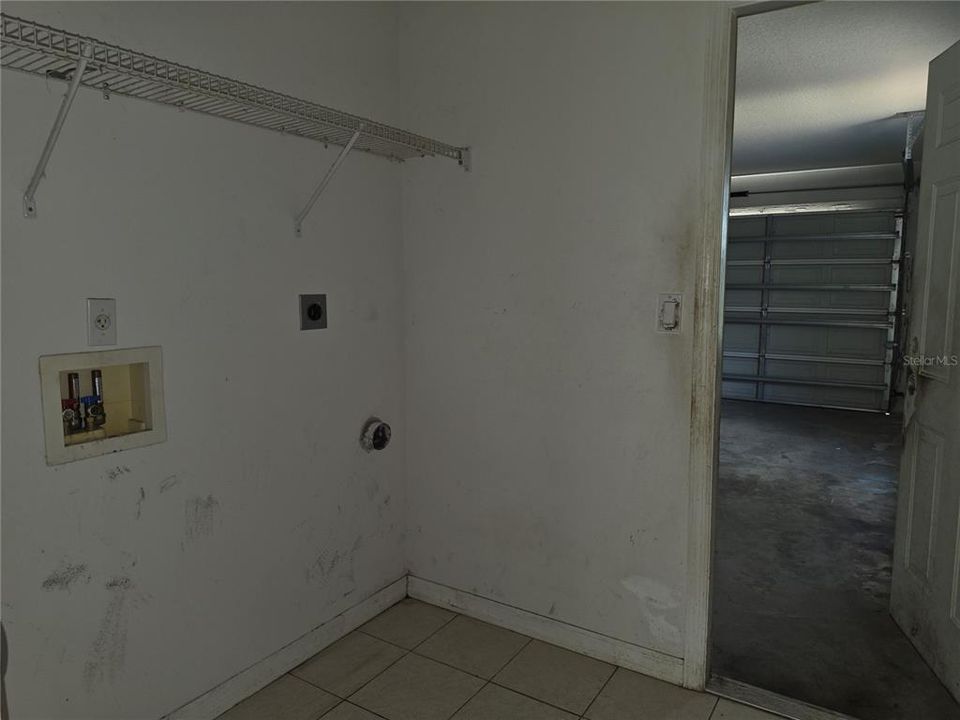 На продажу: $260,000 (3 спален, 2 ванн, 1858 Квадратных фут)