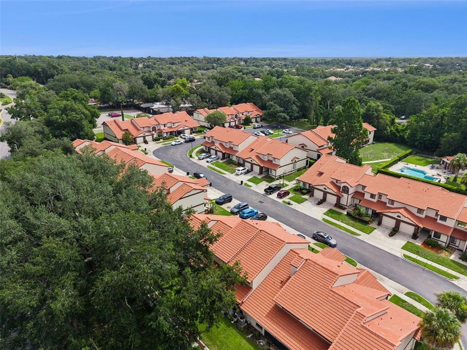 For Sale: $255,000 (2 beds, 2 baths, 1302 Square Feet)