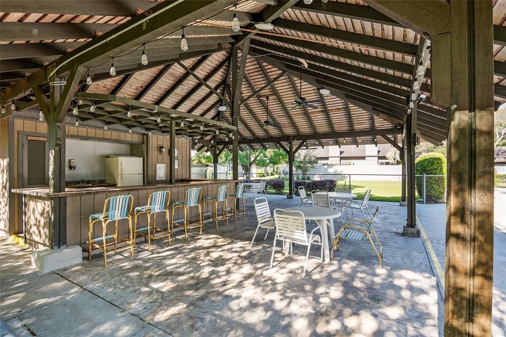 For Sale: $195,000 (2 beds, 2 baths, 1162 Square Feet)