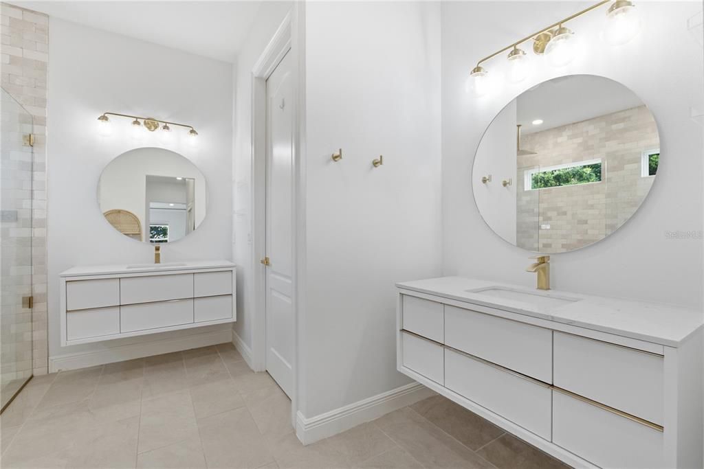 For Sale: $1,495,000 (6 beds, 6 baths, 5235 Square Feet)