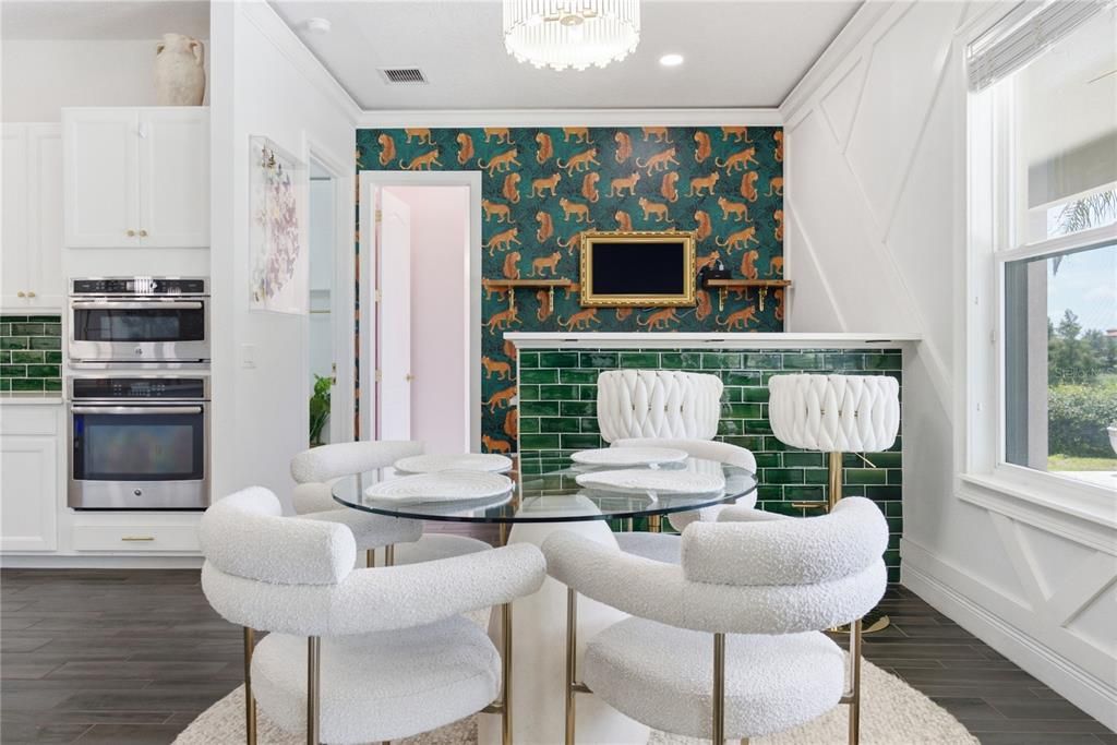 For Sale: $1,495,000 (6 beds, 6 baths, 5235 Square Feet)