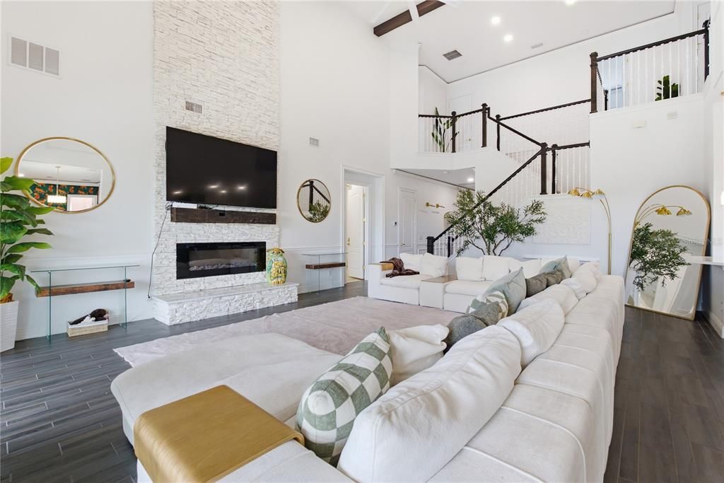 For Sale: $1,495,000 (6 beds, 6 baths, 5235 Square Feet)