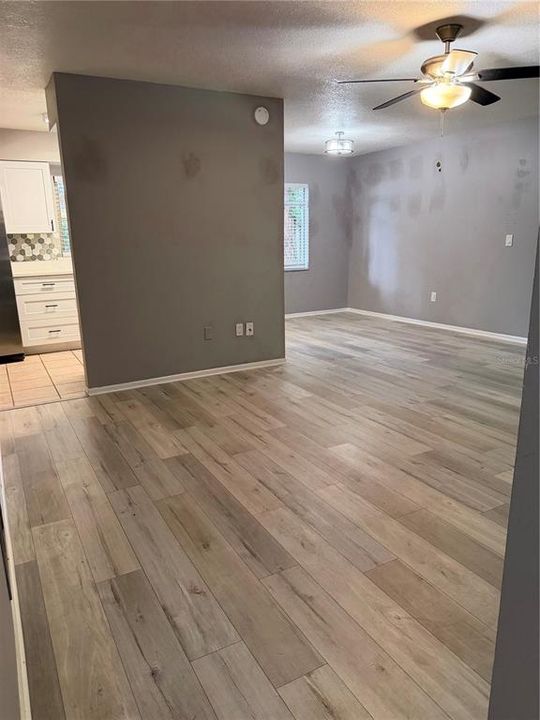 En Venta: $329,900 (3 camas, 2 baños, 1083 Pies cuadrados)