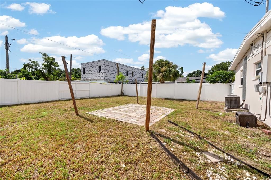 En Venta: $400,000 (3 camas, 2 baños, 955 Pies cuadrados)