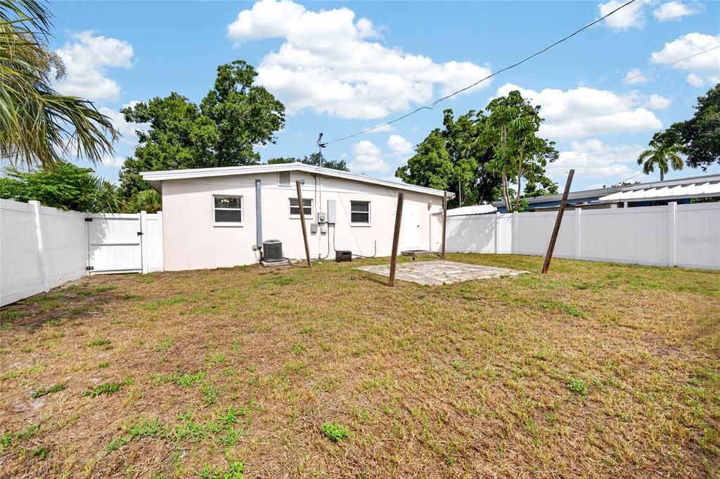 En Venta: $400,000 (3 camas, 2 baños, 955 Pies cuadrados)