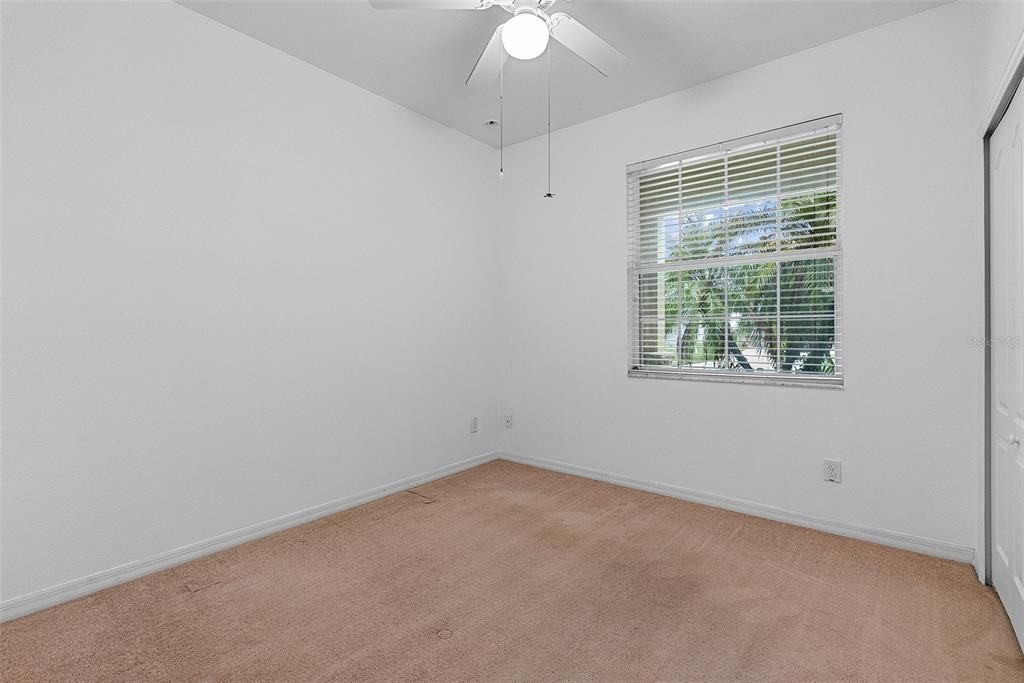 En Venta: $489,000 (4 camas, 3 baños, 2114 Pies cuadrados)