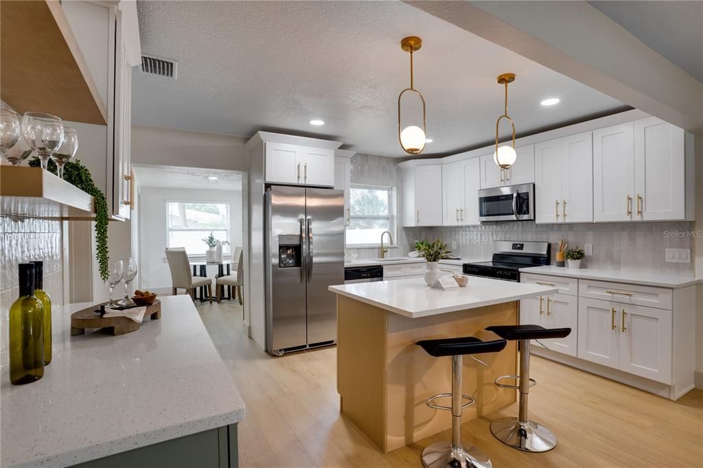 Activo con contrato: $399,000 (3 camas, 1 baños, 1196 Pies cuadrados)