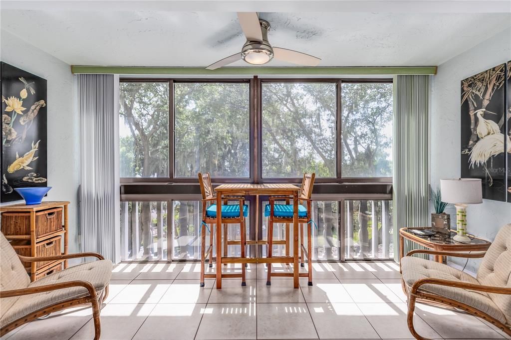 For Sale: $349,900 (3 beds, 2 baths, 1659 Square Feet)