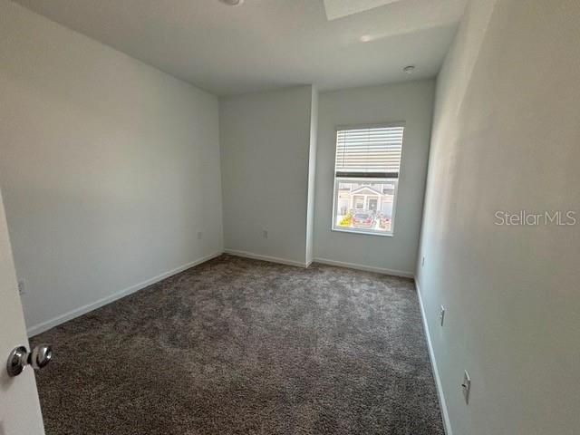 For Rent: $1,800 (3 beds, 2 baths, 1738 Square Feet)
