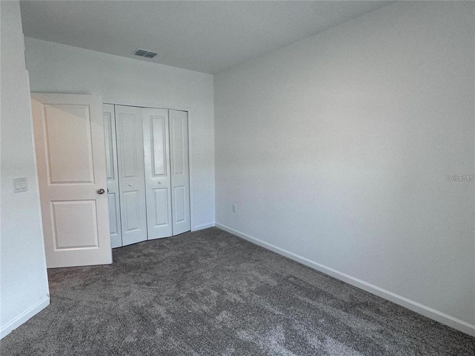 For Rent: $1,800 (3 beds, 2 baths, 1738 Square Feet)