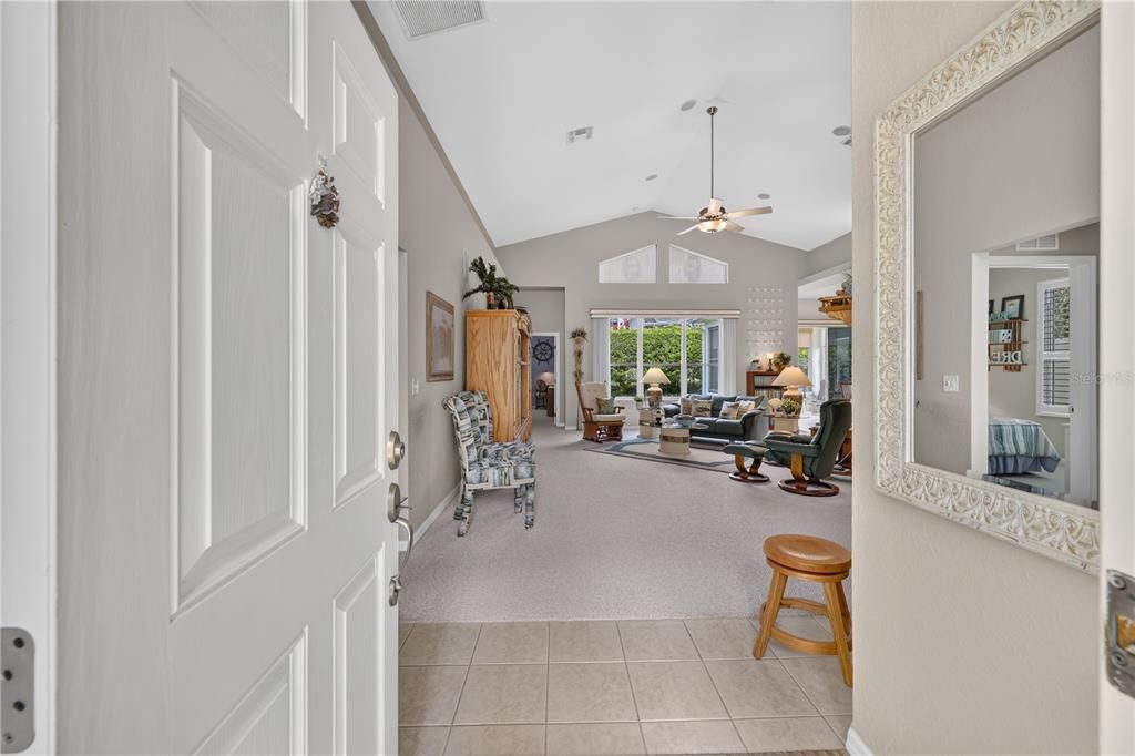 For Sale: $274,900 (3 beds, 2 baths, 1834 Square Feet)
