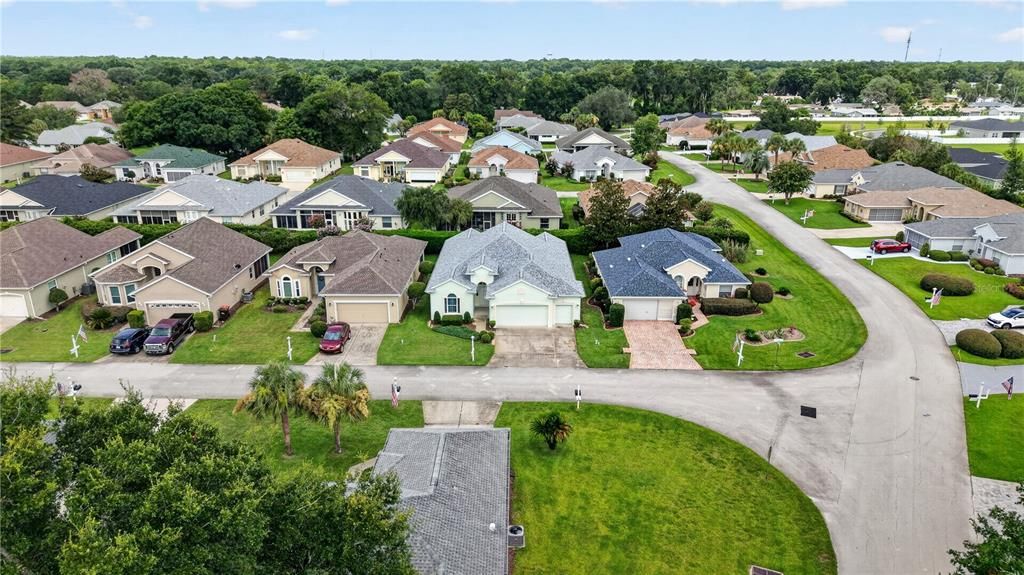 For Sale: $274,900 (3 beds, 2 baths, 1834 Square Feet)