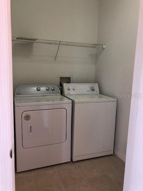 В аренду: $2,000 (2 спален, 2 ванн, 1227 Квадратных фут)