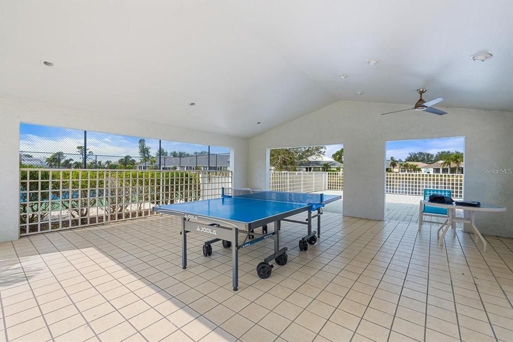 В аренду: $2,495 (2 спален, 2 ванн, 1134 Квадратных фут)
