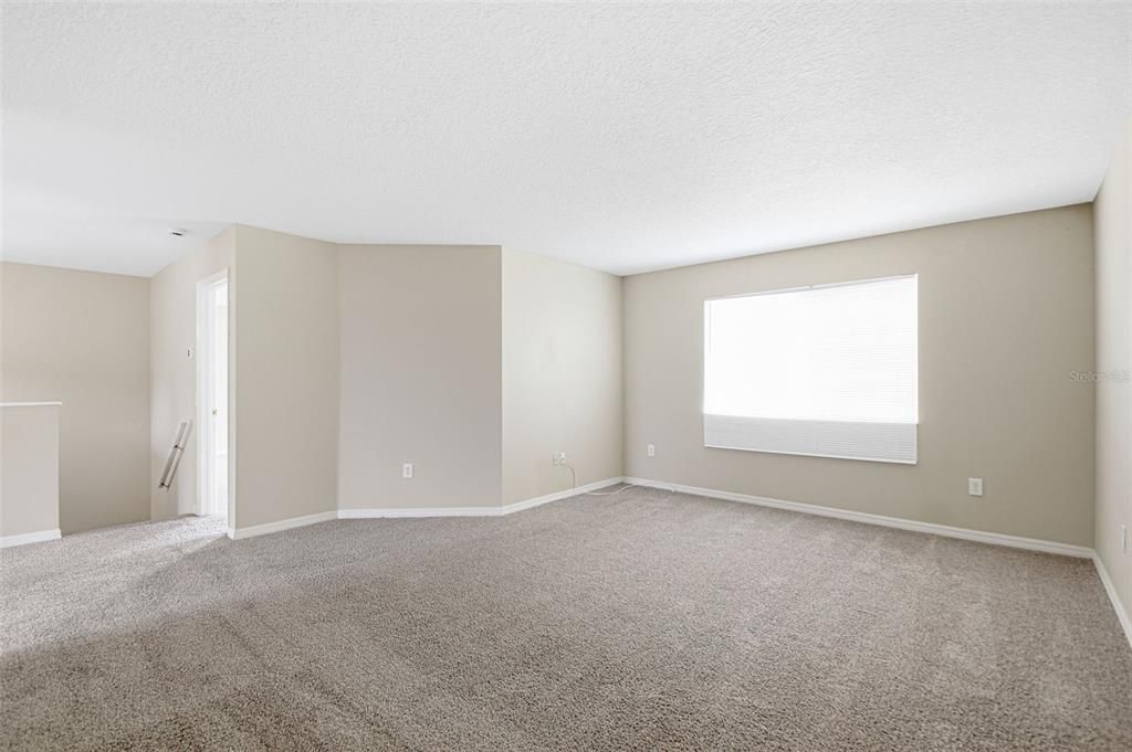 For Sale: $349,900 (3 beds, 2 baths, 2430 Square Feet)