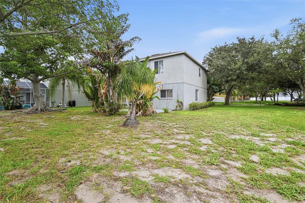 For Sale: $349,900 (3 beds, 2 baths, 2430 Square Feet)