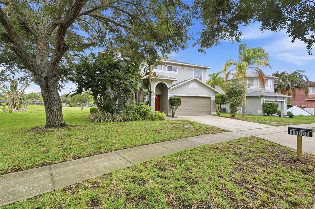 For Sale: $349,900 (3 beds, 2 baths, 2430 Square Feet)
