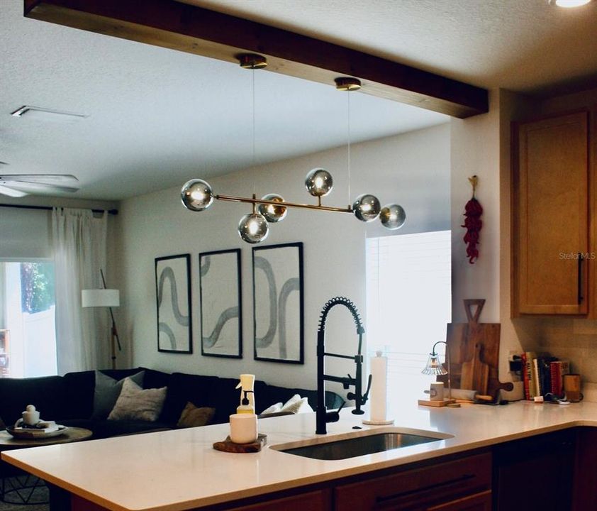 На продажу: $410,000 (3 спален, 2 ванн, 1710 Квадратных фут)