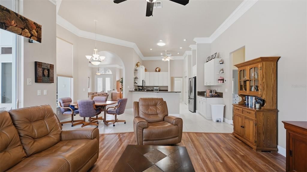 For Sale: $580,000 (3 beds, 3 baths, 3369 Square Feet)