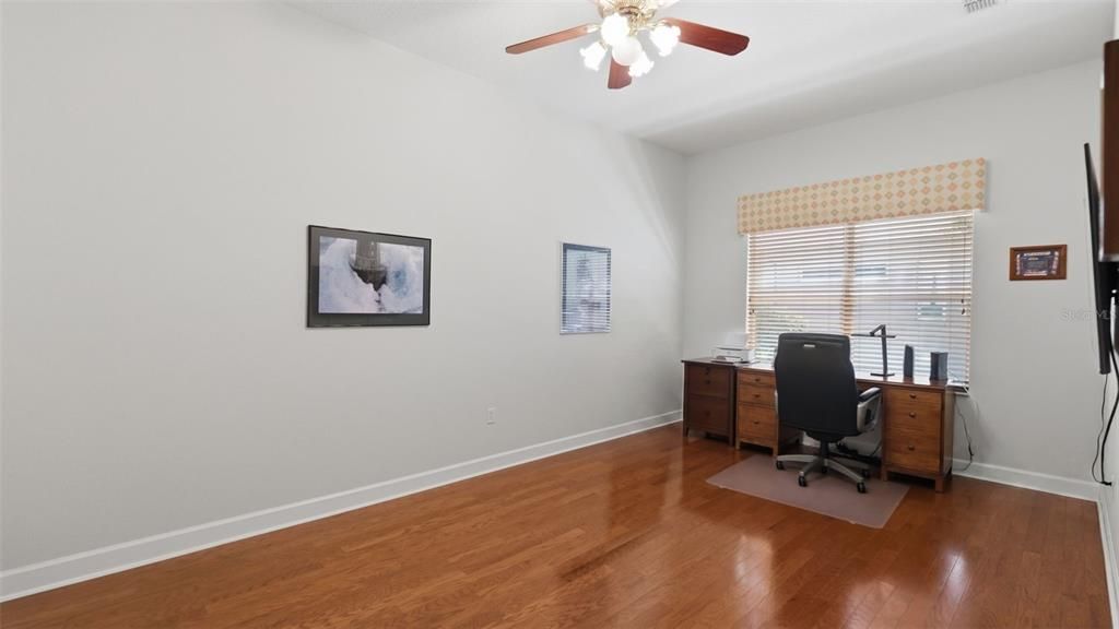 For Sale: $580,000 (3 beds, 3 baths, 3369 Square Feet)