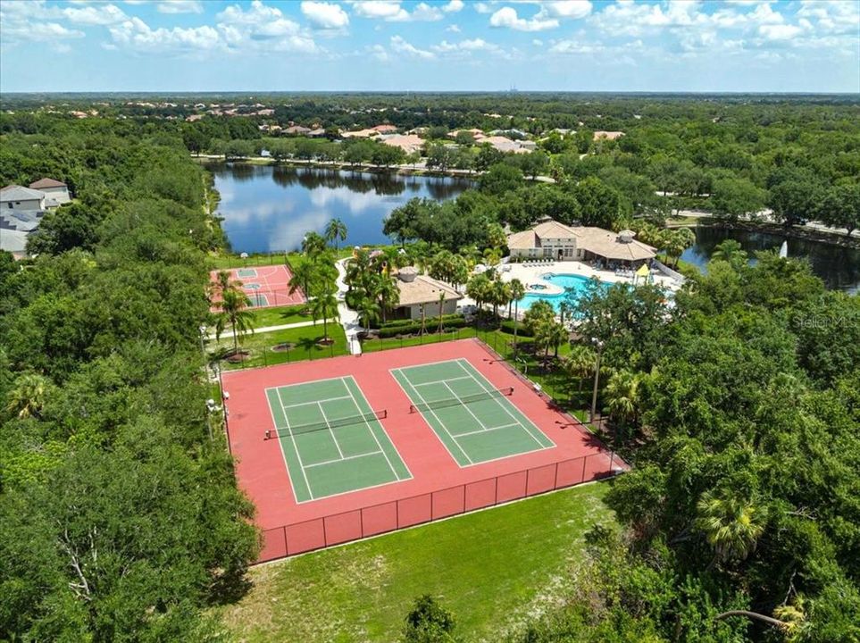 En Venta: $595,000 (3 camas, 2 baños, 2278 Pies cuadrados)