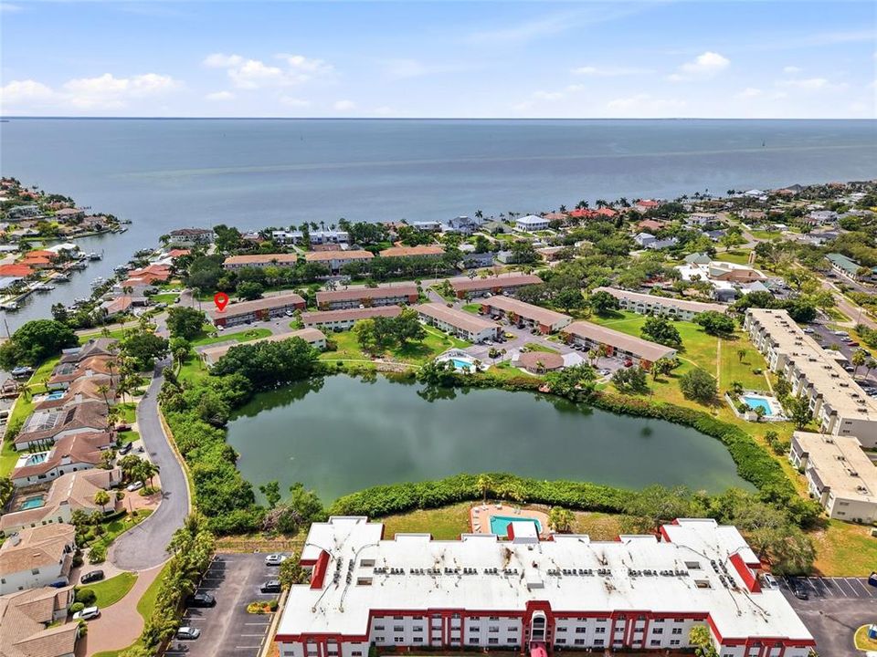 На продажу: $169,900 (2 спален, 1 ванн, 1015 Квадратных фут)