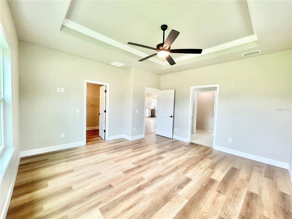 For Sale: $399,900 (3 beds, 2 baths, 1722 Square Feet)