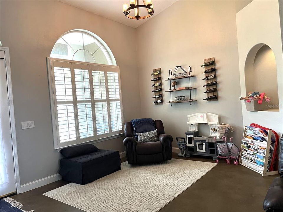 Active With Contract: $465,900 (3 beds, 2 baths, 1845 Square Feet)