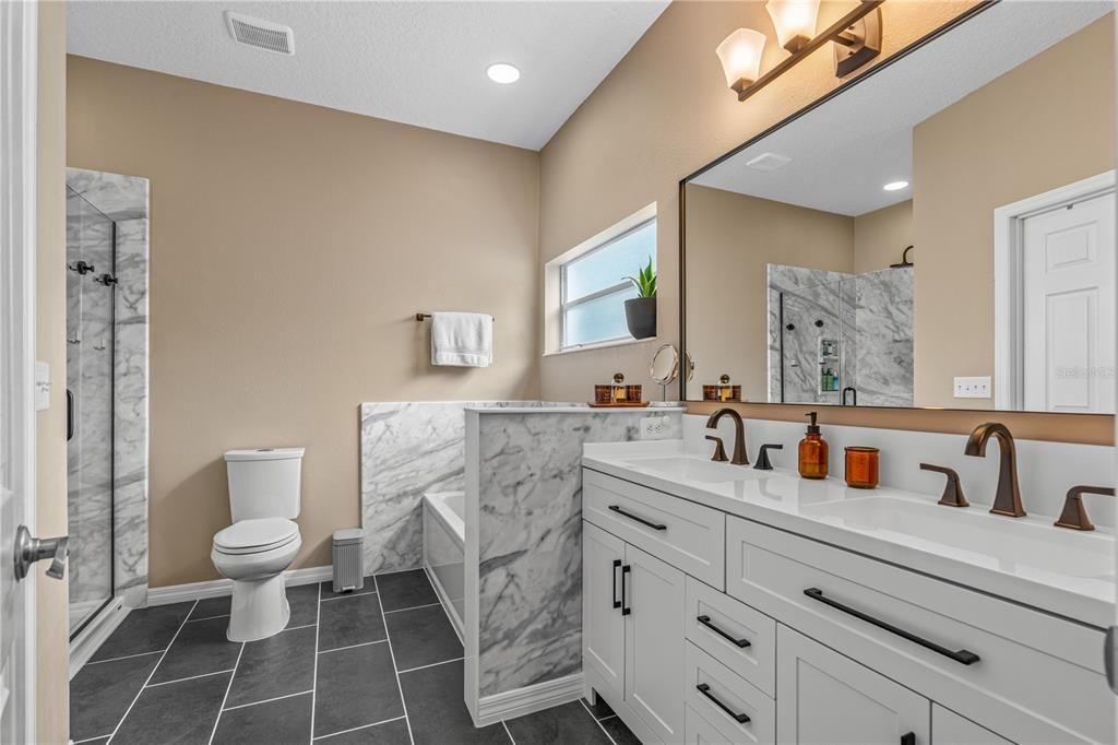 For Sale: $375,000 (3 beds, 2 baths, 1616 Square Feet)