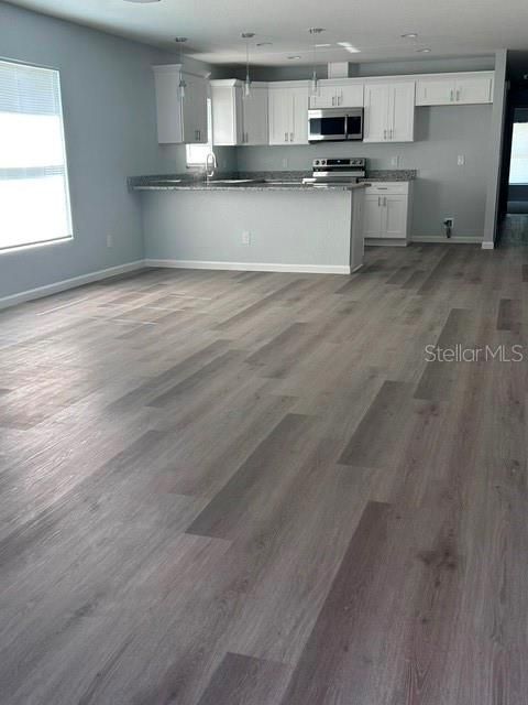 На продажу: $298,900 (3 спален, 2 ванн, 1623 Квадратных фут)