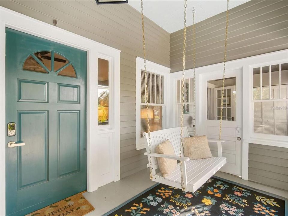 En Venta: $649,000 (3 camas, 3 baños, 1855 Pies cuadrados)