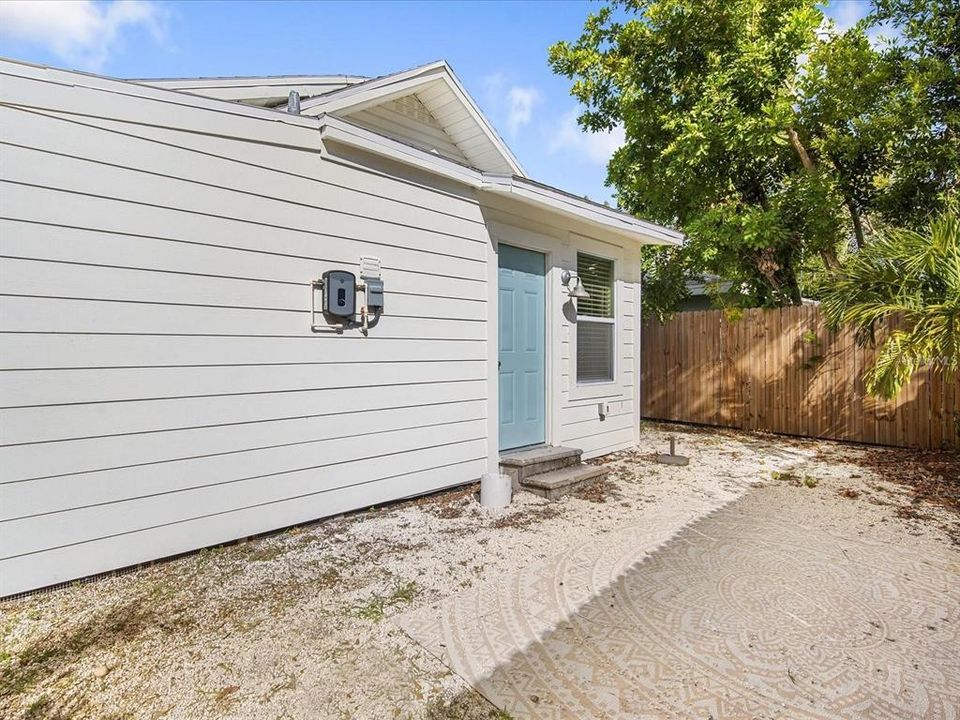 En Venta: $649,000 (3 camas, 3 baños, 1855 Pies cuadrados)