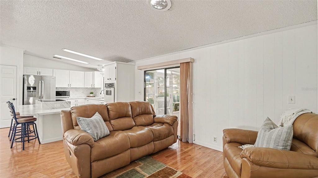 En Venta: $164,900 (2 camas, 2 baños, 1518 Pies cuadrados)