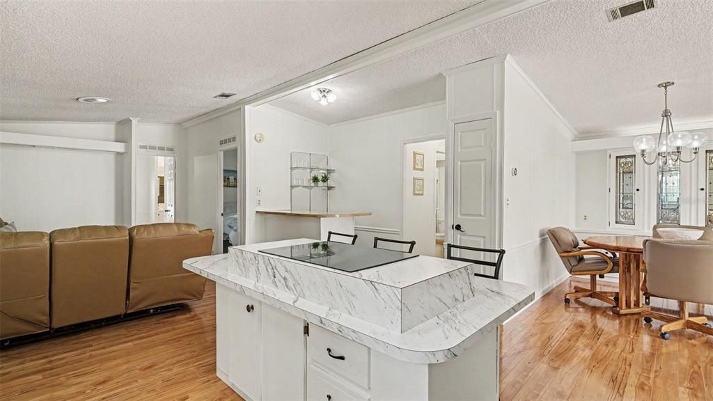 En Venta: $164,900 (2 camas, 2 baños, 1518 Pies cuadrados)