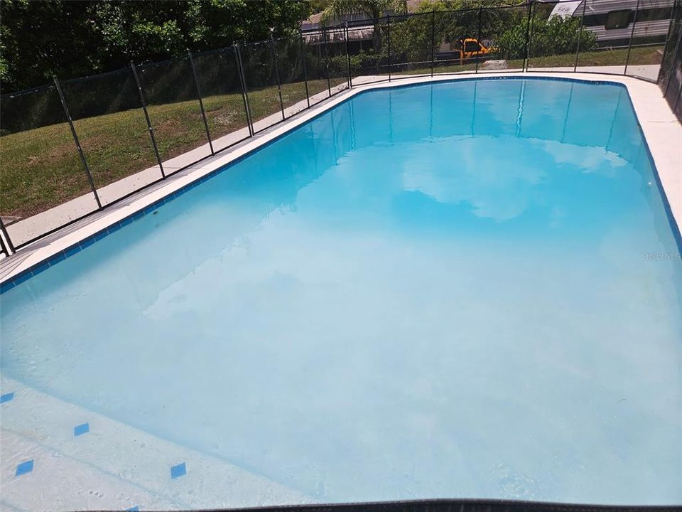 For Sale: $329,900 (4 beds, 2 baths, 1746 Square Feet)