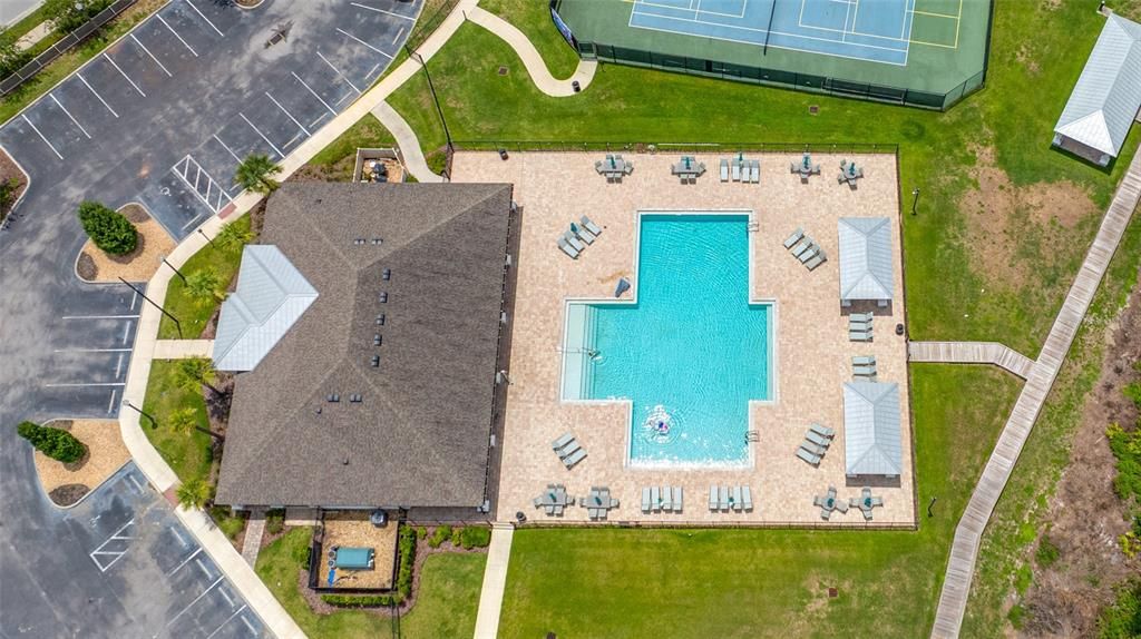 En Venta: $625,000 (4 camas, 3 baños, 2546 Pies cuadrados)