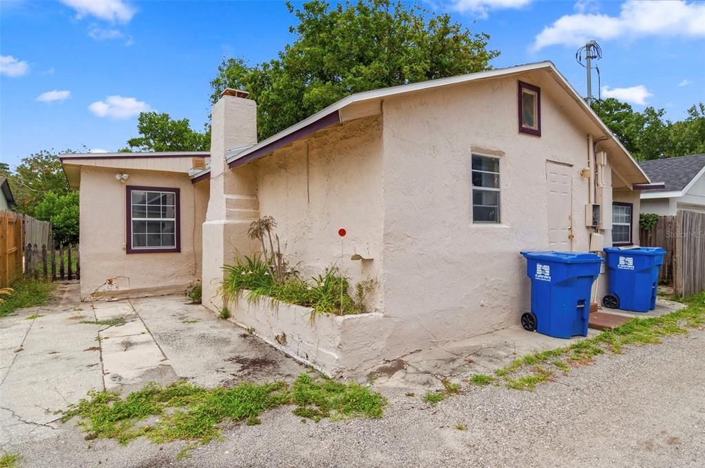 For Sale: $280,000 (4 beds, 0 baths, 1394 Square Feet)