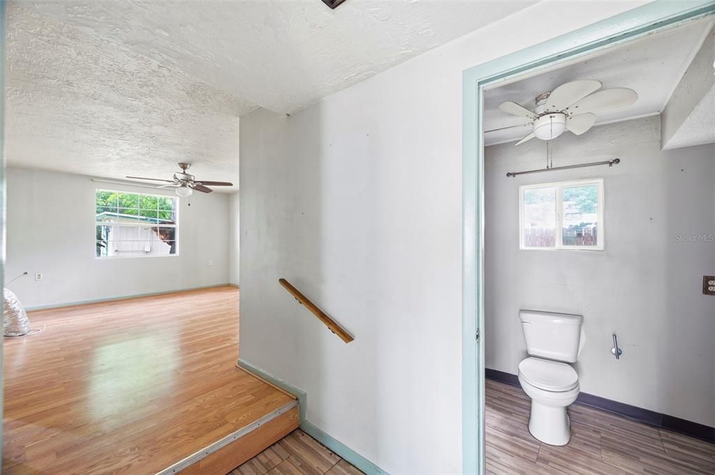 For Sale: $280,000 (4 beds, 0 baths, 1394 Square Feet)