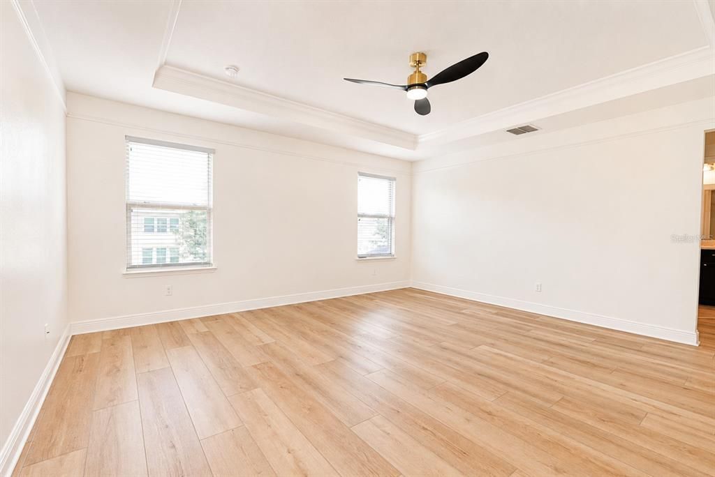 En Renta: $3,950 (5 camas, 4 baños, 2800 Pies cuadrados)